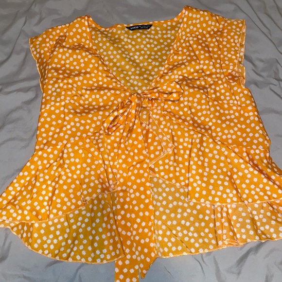 SHEIN floral top - Picture 2 of 2